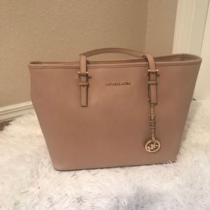 Michael Kors jet set travel